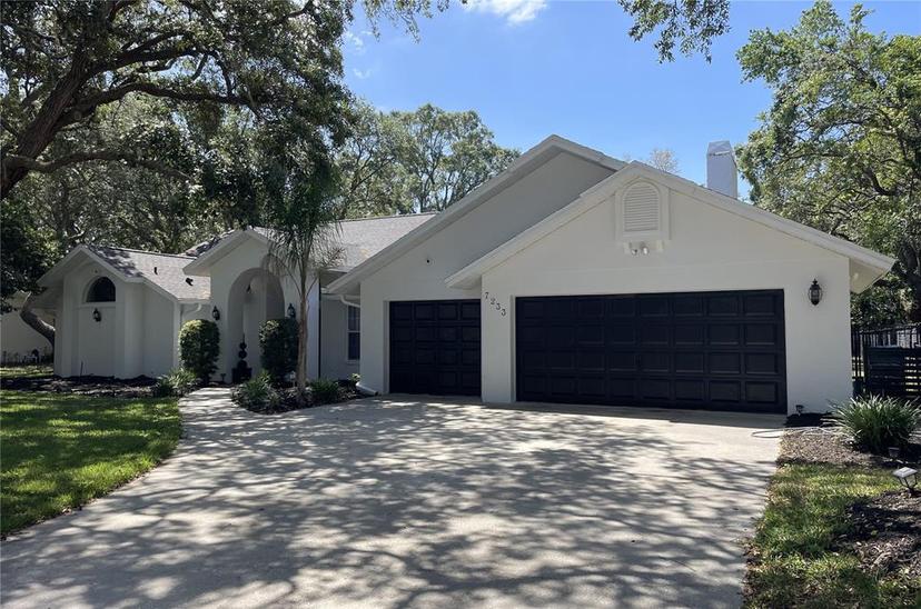 Picture of 7233 Royal Oak Drive, Spring Hill FL 34607