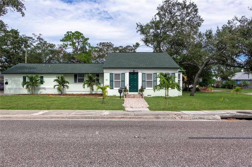 Picture of 701 38Th Avenue N, St Petersburg FL 33704