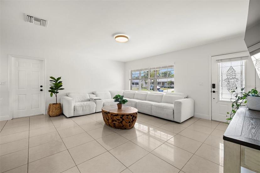 Picture of 14917 Philmore Road, Tampa FL 33613