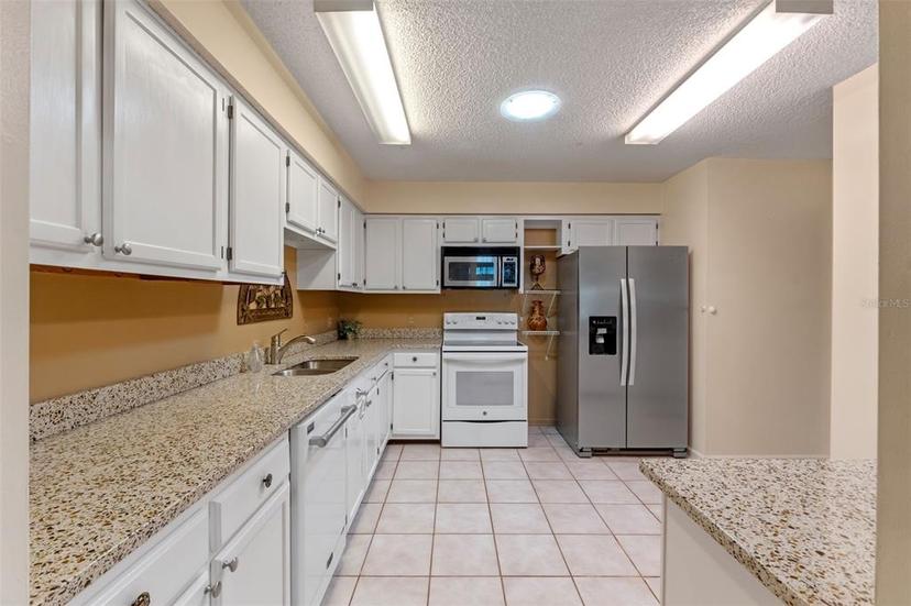 Picture of 903 Belle Oak Drive, Leesburg FL 34748
