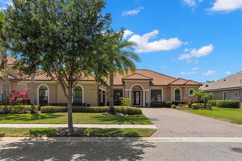 Picture of 1013 Stella Vara Drive, Lutz FL 33548
