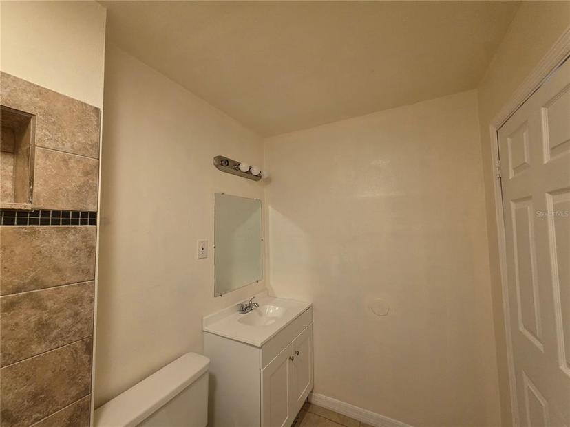 Picture of 718 Paris Avenue S, St Petersburg FL 33701