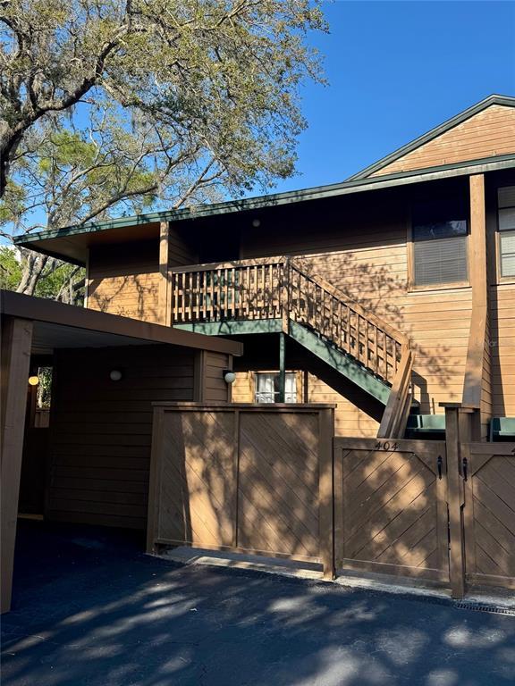 Picture of 404 Lennox Road W Unit 404, Palm Harbor FL 34683