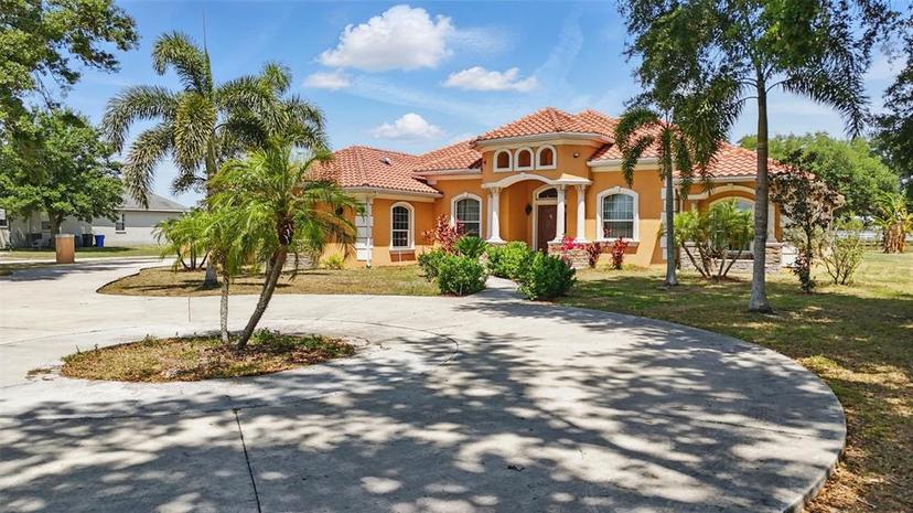 Picture of 2202 Sparkman Road, Plant City FL 33566