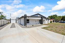 Picture of 10104 N Dartmouth Avenue, Tampa, FL 33612