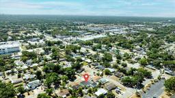 Picture of 10104 N Dartmouth Avenue, Tampa, FL 33612