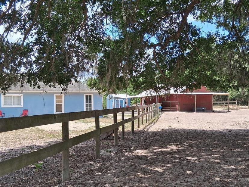 Picture of 25618 Fishermans Road, Paisley FL 32767