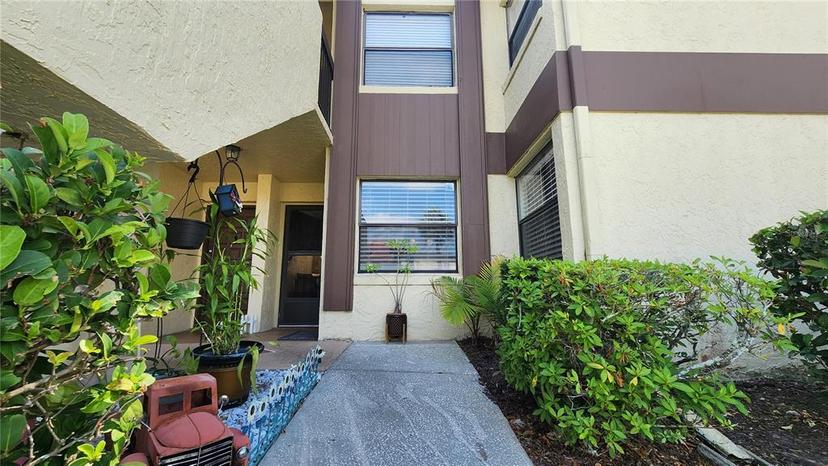 Picture of 3235 Candle Ridge Drive Unit 102, Orlando FL 32822