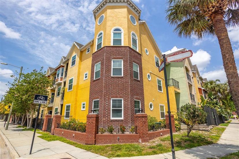 Picture of 1910 E Palm Avenue Unit 10109, Tampa FL 33605