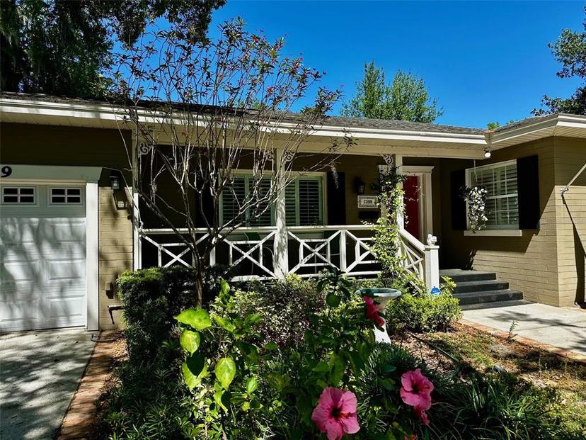 Picture of 1399 Aloma Avenue, Winter Park FL 32789