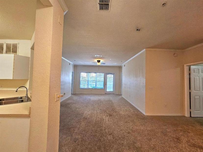 Picture of 3577 Conroy Road Unit 331, Orlando FL 32839