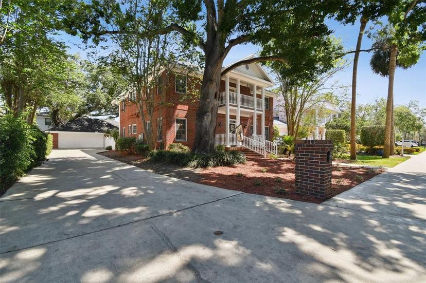 Picture of 4309 W Robin Lane, Tampa FL 33609