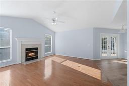 Picture of 1017 NW 87 Way, Gainesville, FL 32606