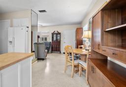 Picture of 12400 Park Boulevard Unit 522, Seminole, FL 33772