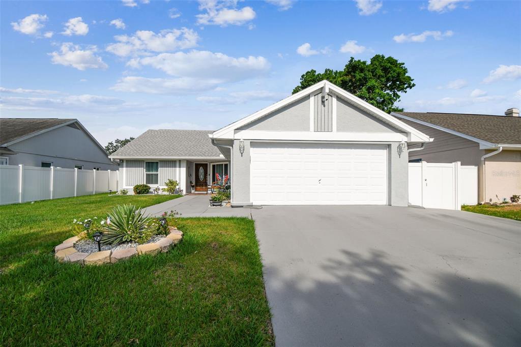 Picture of 8728 Mcadam Place, Tampa, FL 33634