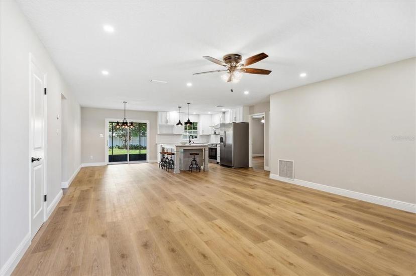 Picture of 5162 Tellson Place, Orlando FL 32812