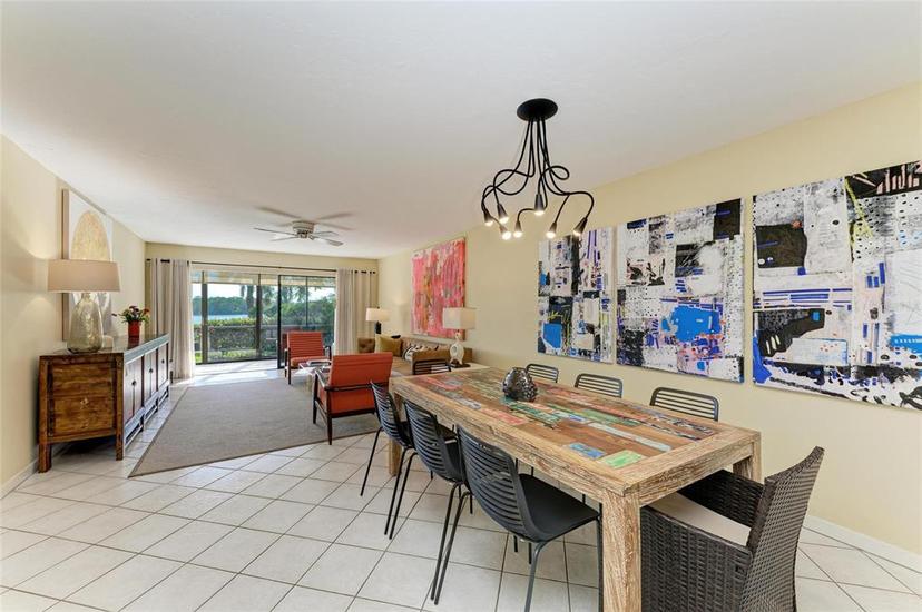 Picture of 1617 Bayhouse Court Unit 121, Sarasota FL 34231