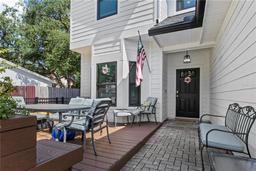 Picture of 3221 W Oakellar Avenue, Tampa, FL 33611