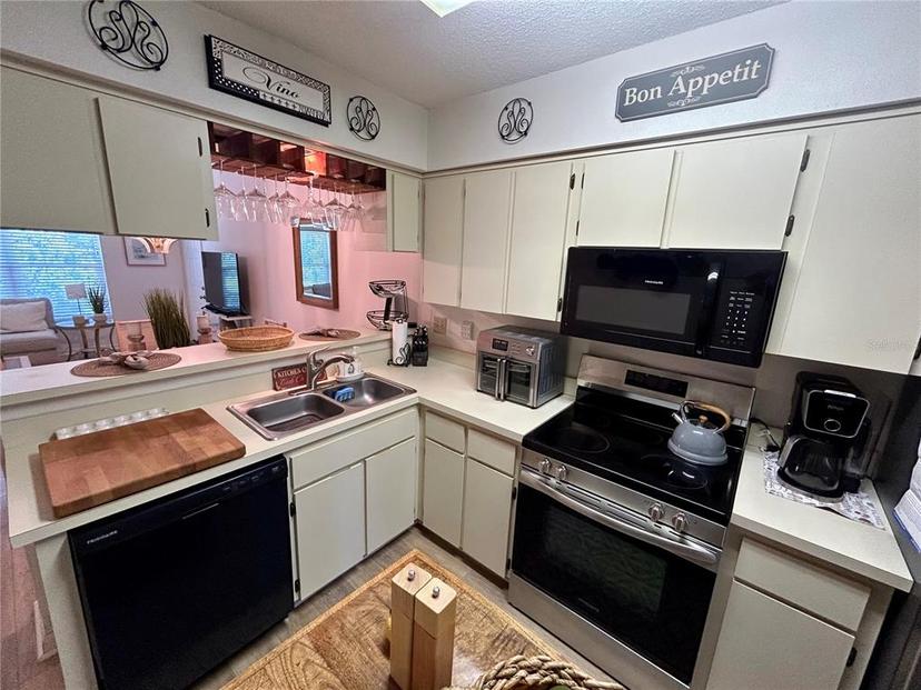 Picture of 6410 Spring Flower Drive Unit 26, New Port Richey FL 34653