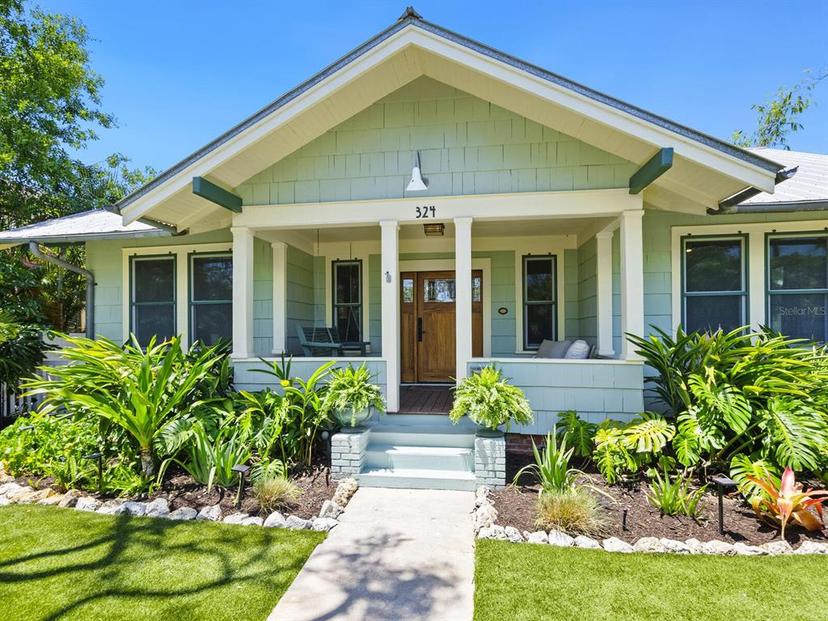 Picture of 324 Julia Place, Sarasota FL 34236