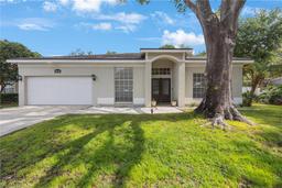 Picture of 18520 Ambly Lane, Tampa, FL 33647