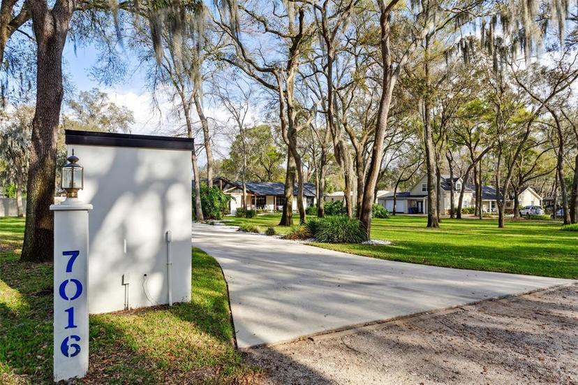 Picture of 7016 Dusty Road, Riverview FL 33569
