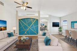Picture of 1333 Dragon Head Drive, Valrico, FL 33594