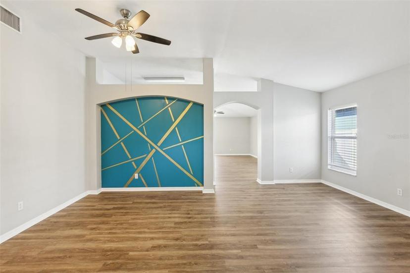 Picture of 1333 Dragon Head Drive, Valrico FL 33594