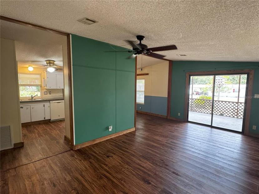 Picture of 11407 Bobwhite Boulevard, Leesburg FL 34788