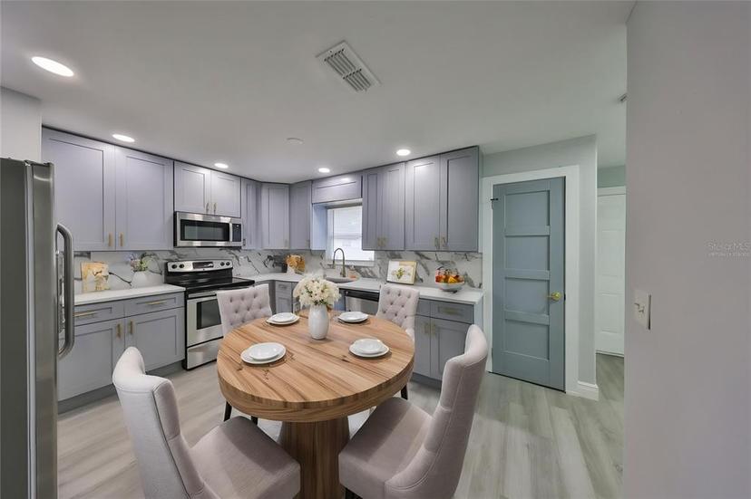 Picture of 13110 Mitchell Street, Tampa FL 33612