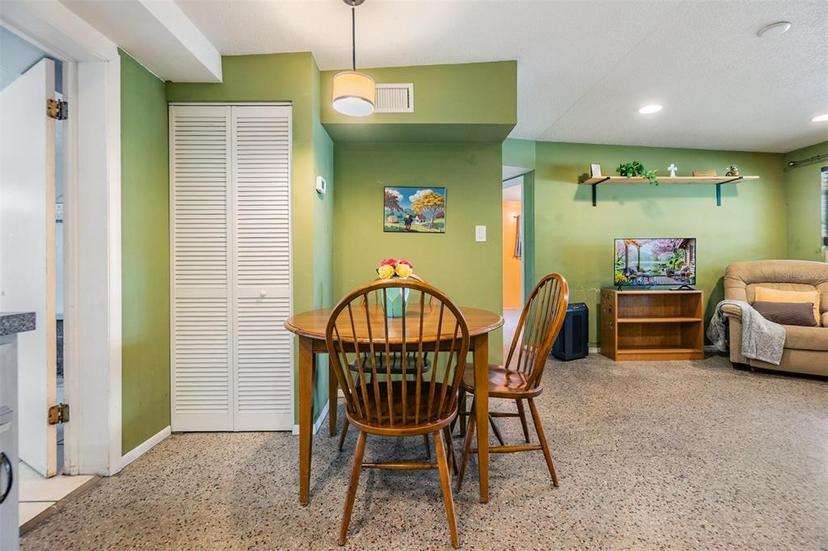 Picture of 10443 114Th Avenue, Largo FL 33773
