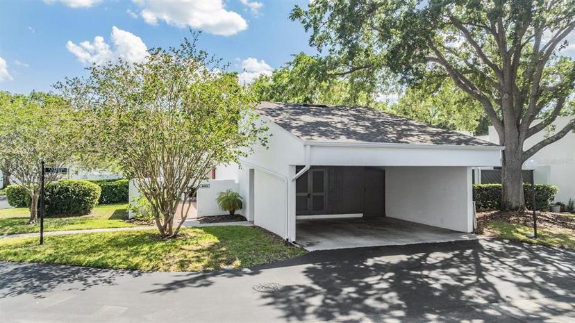 Picture of 4002 Cypress Court Unit 4002, Tampa FL 33618