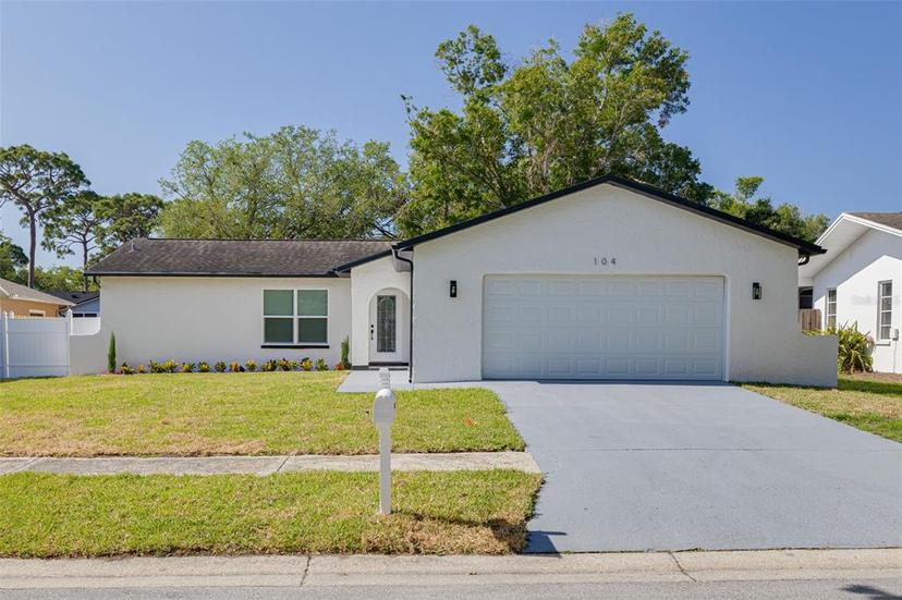 Picture of 104 Meadowcross Drive, Safety Harbor FL 34695