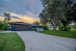 Picture of 1211 64Th Street Nw, Bradenton, FL 34209