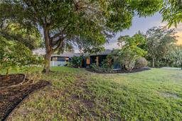 Picture of 1211 64Th Street Nw, Bradenton, FL 34209