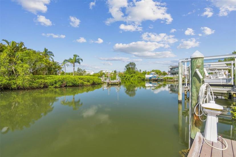 Picture of 1326 Apollo Beach Boulevard S, Apollo Beach FL 33572