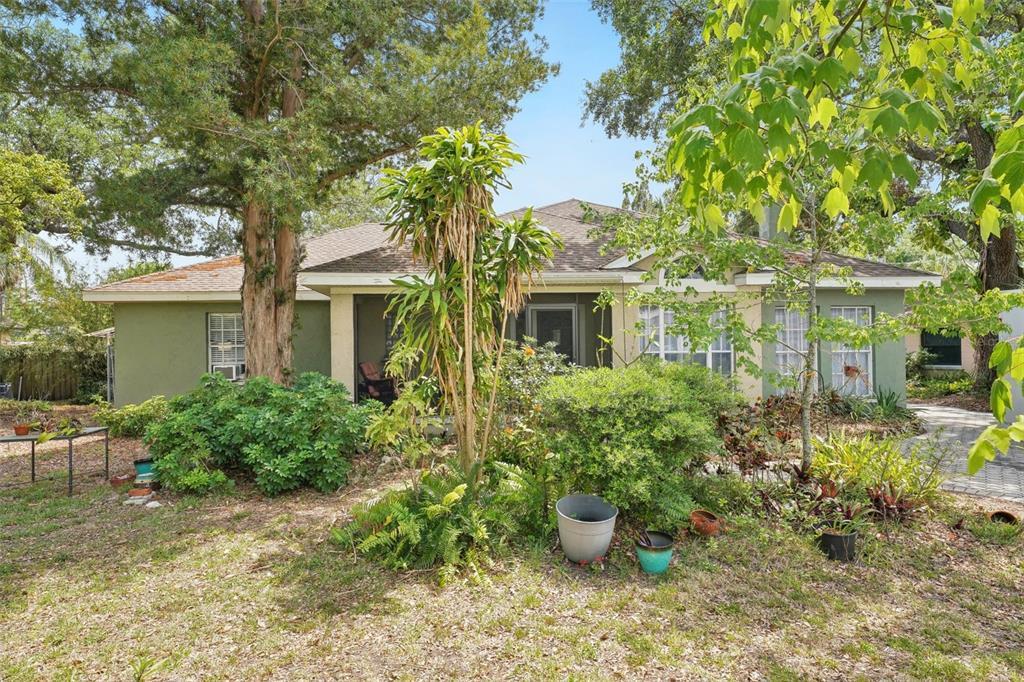 Picture of 3603 E Sterling Circle, Tampa, FL 33629