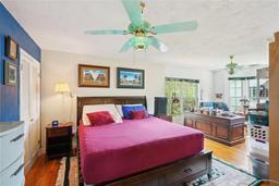 Picture of 3603 E Sterling Circle, Tampa, FL 33629