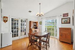 Picture of 3603 E Sterling Circle, Tampa, FL 33629