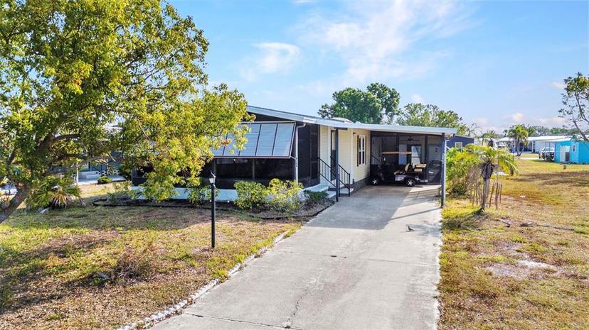 Picture of 6144 Redwing Avenue, Englewood FL 34224