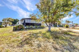 Picture of 6144 Redwing Avenue, Englewood, FL 34224