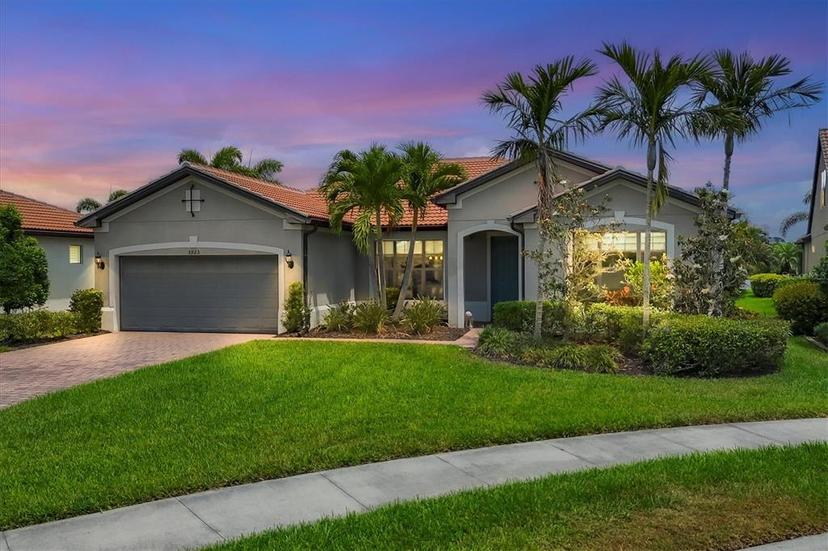 Picture of 5923 Snowy Egret Drive, Sarasota FL 34238