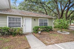 Picture of 602 Lynchburg Drive, Brandon, FL 33511