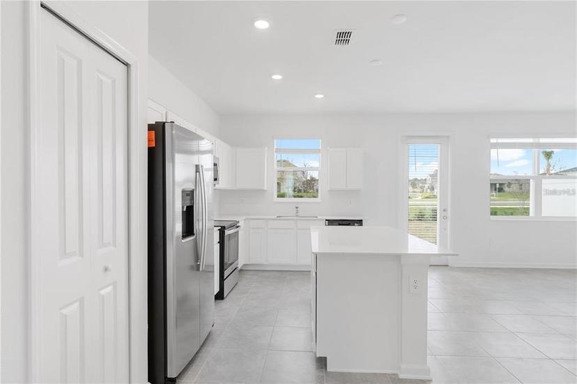 Picture of 502 Bogey Drive, Davenport FL 33896
