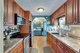 Picture of 1575 Longbow Drive, Lakeland, FL 33810