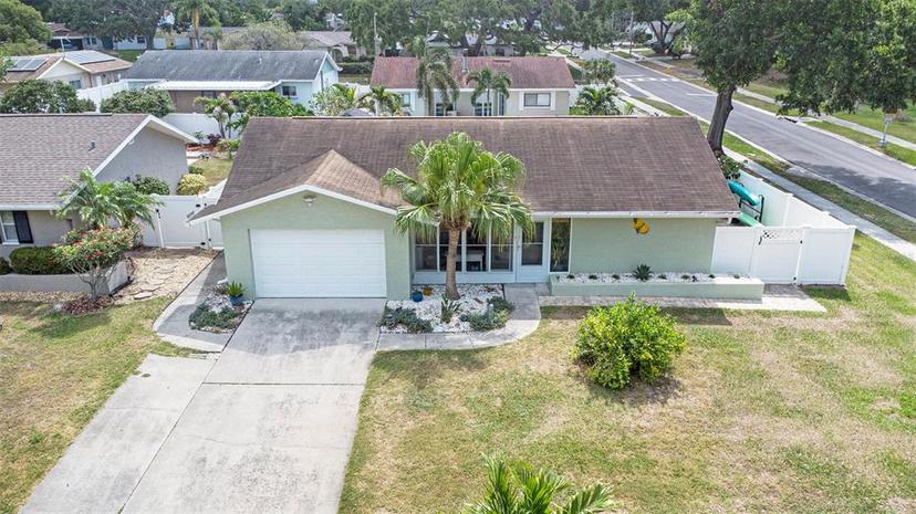 Picture of 1003 Carol Ann Place, Dunedin FL 34698