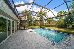 Picture of 16 Hibiscus Road, Belleair, FL 33756