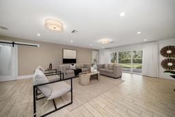 Picture of 16 Hibiscus Road, Belleair, FL 33756