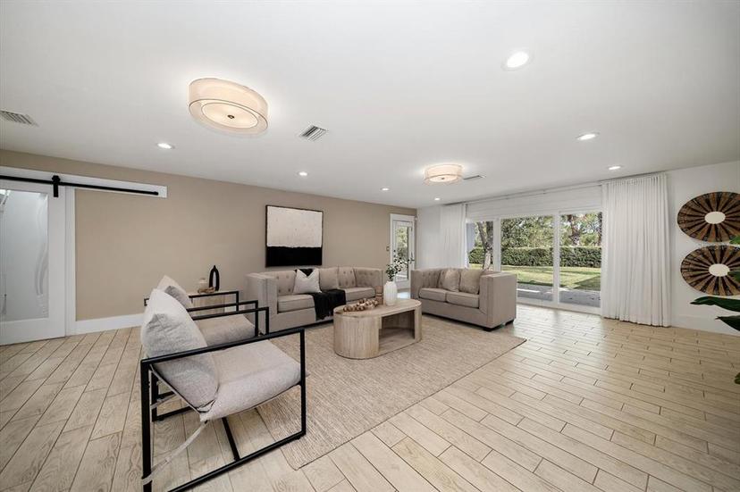 Picture of 16 Hibiscus Road, Belleair FL 33756