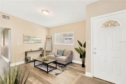 Picture of 219 80Th Avenue Ne, St Petersburg, FL 33702